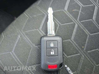 2024 Mitsubishi Outlander Sport 2.0 ES - miniatura 8