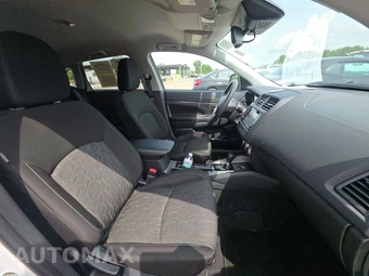 2024 Mitsubishi Outlander Sport 2.0 S - miniatura 8