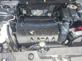 2024 Mitsubishi Outlander Sport 2.0 S - miniatura 15