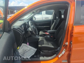 2024 Mitsubishi Outlander Sport 2.0 S - miniatura 7