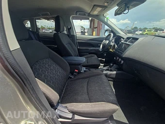 2024 Mitsubishi Outlander Sport 2.0 S - miniatura 8