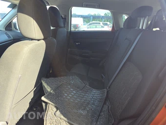 2024 Mitsubishi Outlander Sport 2.0 S - miniatura 13