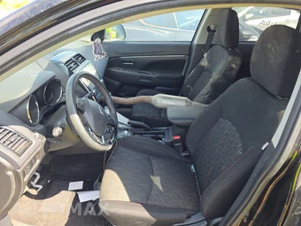 2024 Mitsubishi Outlander Sport 2.0 S - miniatura 7