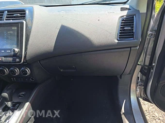 2024 Mitsubishi Outlander Sport 2.0 SE - miniatura 19