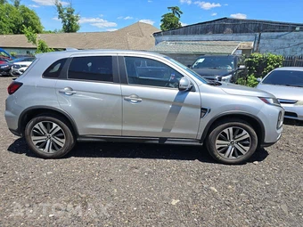 2024 Mitsubishi Outlander Sport 2.0 SE - miniatura 4