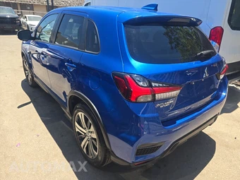 2024 Mitsubishi Outlander Sport 2.0 SE - miniatura 6