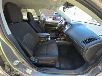 2024 Mitsubishi Outlander Sport 2.0 SE - miniatura 15