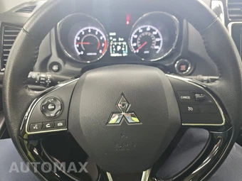 2024 Mitsubishi Outlander Sport 2.0 SE - miniatura 10