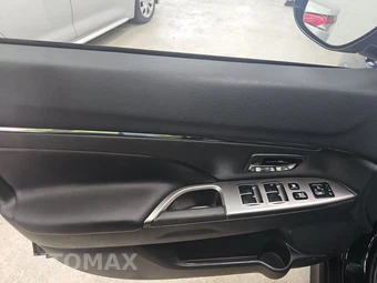 2024 Mitsubishi Outlander Sport 2.0 SE - miniatura 9