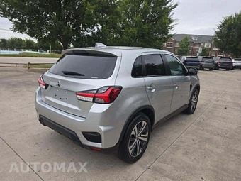 2024 Mitsubishi Outlander Sport 2.0 SE - miniatura 3