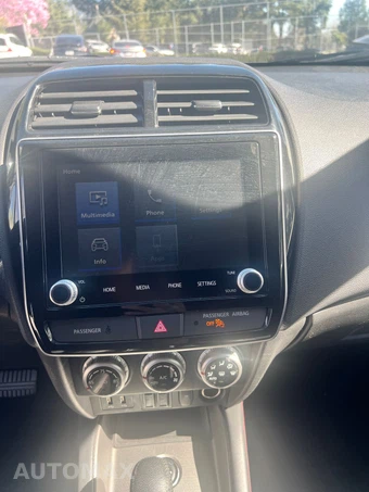 2024 Mitsubishi Outlander Sport 2.0 SE w/Rear Seat Alert - miniatura 11