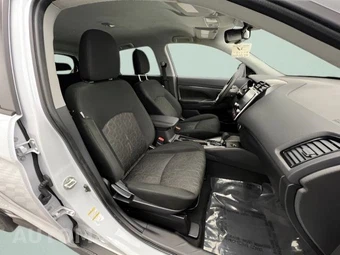 2024 Mitsubishi Outlander Sport 2.0 Trail Edition w/Rear Seat Alert - miniatura 11