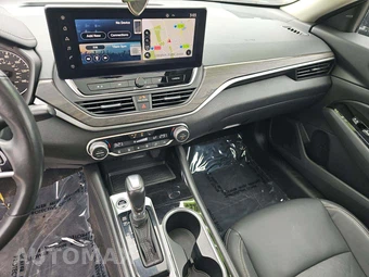 2024 Nissan Altima Platinum – miniatura 7