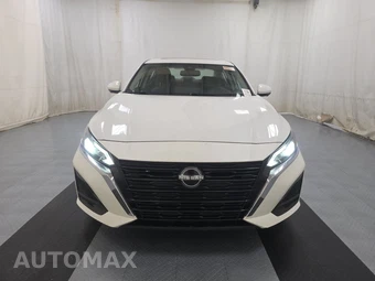 2024 Nissan Altima Platinum – miniatura 2
