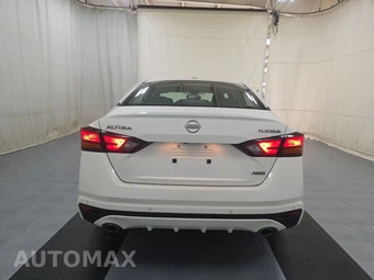 2024 Nissan Altima Platinum – miniatura 5