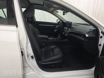 2024 Nissan Altima Platinum – miniatura 8