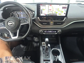 2024 Nissan Altima Platinum – miniatura 11