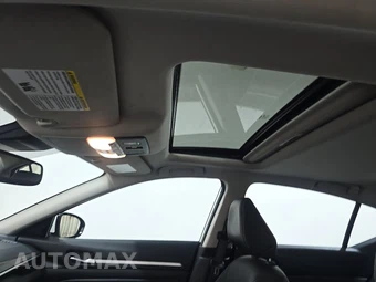 2024 Nissan Altima Platinum – miniatura 17