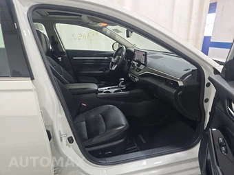 2024 Nissan Altima Platinum – miniatura 8