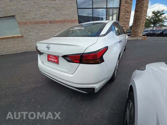 2024 Nissan Altima S – miniatura 3