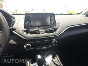 2024 Nissan Altima S – miniatura 10