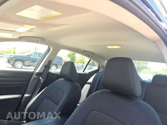 2024 Nissan Altima S – miniatura 11