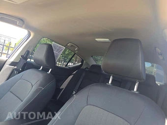 2024 Nissan Altima S – miniatura 11