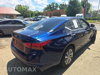 2024 Nissan Altima S – miniatura 3