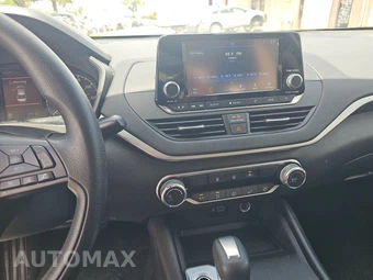 2024 Nissan Altima S – miniatura 11