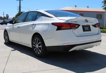 2024 Nissan Altima S - miniatura 4