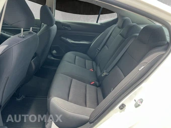 2024 Nissan Altima S - miniatura 10