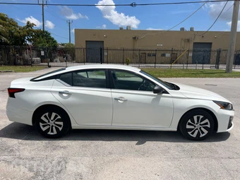 2024 Nissan Altima S - miniatura 21