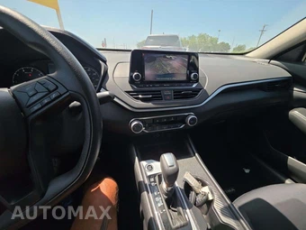 2024 Nissan Altima S - miniatura 7