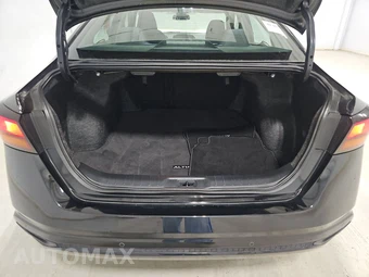 2024 Nissan Altima S – miniatura 16
