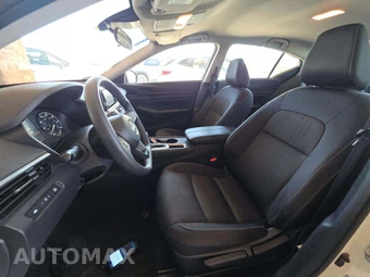2024 Nissan Altima S – miniatura 6