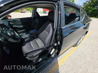 2024 Nissan Altima S – miniatura 6