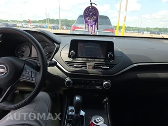 2024 Nissan Altima S – miniatura 11