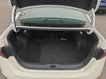 2024 Nissan Altima SL – miniatura 18