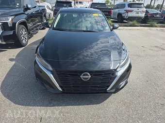 2024 Nissan Altima SL - miniatura 2