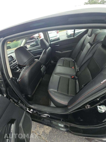 2024 Nissan Altima SR - miniatura 13