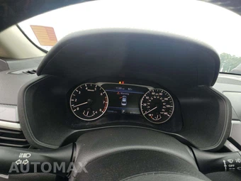2024 Nissan Altima SR - miniatura 9