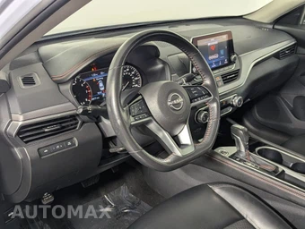 2024 Nissan Altima SR - miniatura 13