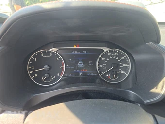 2024 Nissan Altima SR - miniatura 12