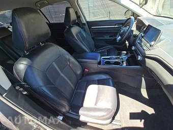 2024 Nissan Altima SR - miniatura 8