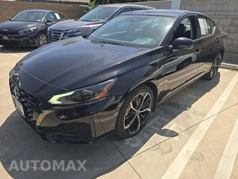 2024 Nissan Altima SR