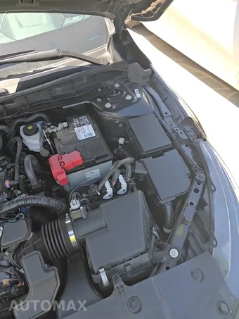 2024 Nissan Altima SR - miniatura 28