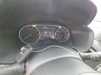 2024 Nissan Altima SR - miniatura 12
