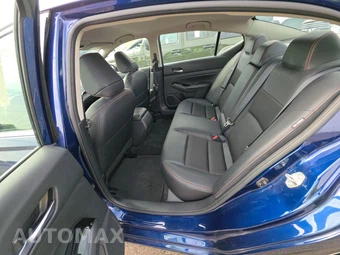 2024 Nissan Altima SR - miniatura 13