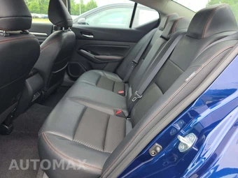2024 Nissan Altima SR - miniatura 10