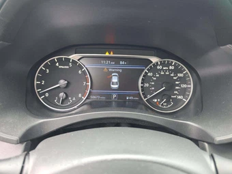 2024 Nissan Altima SR - miniatura 6